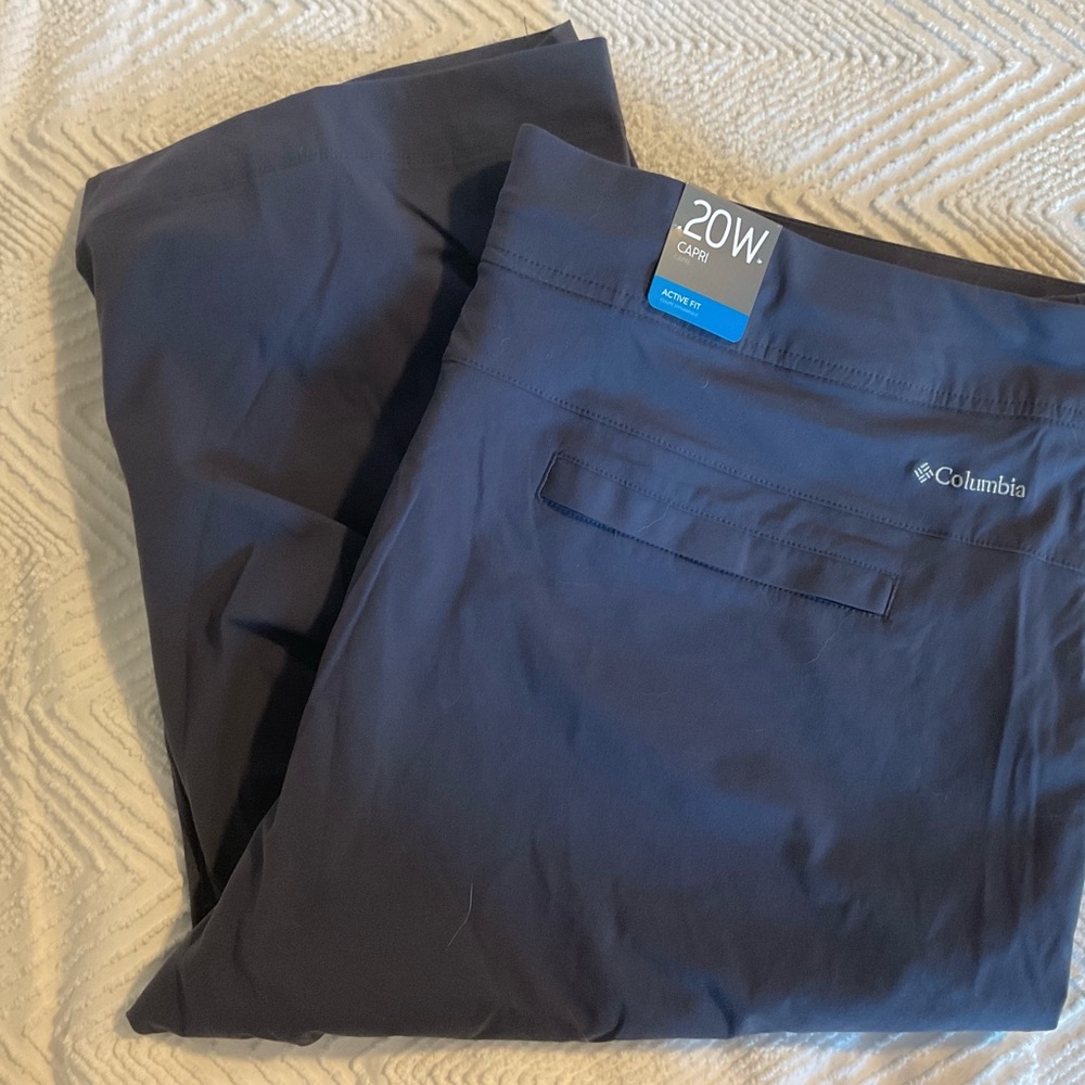 Columbia Women’s Dark Blue Pants